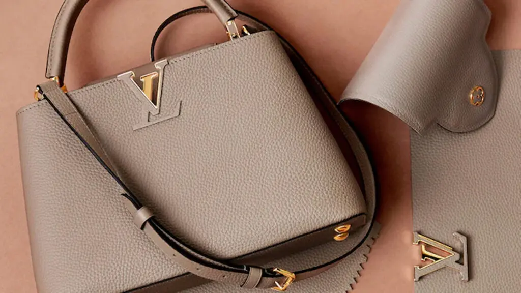 パパ活女子に人気のバッグLOUIS VUITTON カプシーヌ